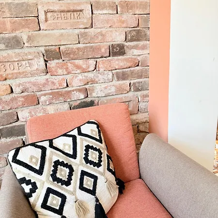 2 Bedroom The Quiet Luxury 8 Апартаменты