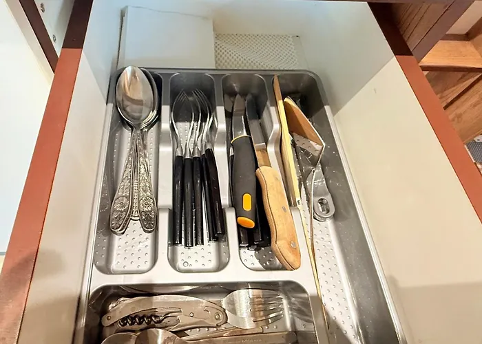 2 Bedroom The Quiet Luxury 8 公寓 *